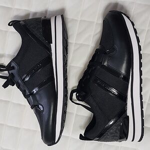 Michael Kors Dash Trainer Shoes size 7.5
